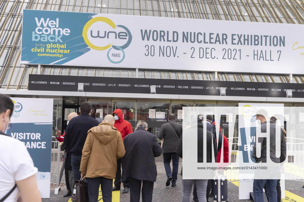 Villepinte, France November 30, 2021 - World Nuclear Exhibition (WNE). This civil nuclear exhibition welcomes more than 18,000 participants and 600 exhibitors from 65 countries including: South Korea, United States, United Kingdom and Russia. The nuclear energy sector is back in the spotlight ten years after the Fukushima Daiichi Nuclear Power Plant disaster in Japan, which led to the event being halted. ENERGIE NUCLEAIRE, CENTRALE NUCLEAIRE, ECONOMIE, SALON, ILLUSTRATION, GENERIQUE, ATMOSPHERE, AMBIANCE, BUSINESS, ATOME, REACTEUR NUCLEAIRE, FISSION, RADIOACTIVITE, CHANGEMENT CLIMATIQUE, EXPO, PRODUCTION D ENERGIE, ENVIRONNEMENT, QUESTIONS ENVIRONNEMENTALE, INDUSTRIE, ELECTRICITE, CONTAMINATION RADIOACTIVE, ACCIDENT NUCLEAIRE, DECHETS NUCL