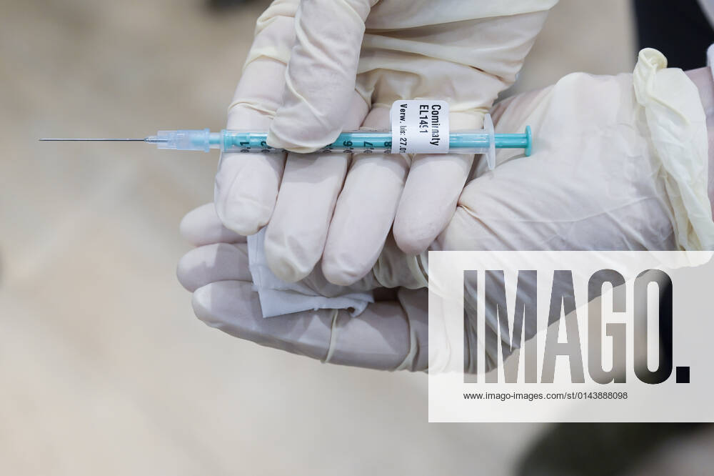 GERMANY, corona virus GERMANY, Hamburg, corona pandemic, vaccination with Biontech Pfizer