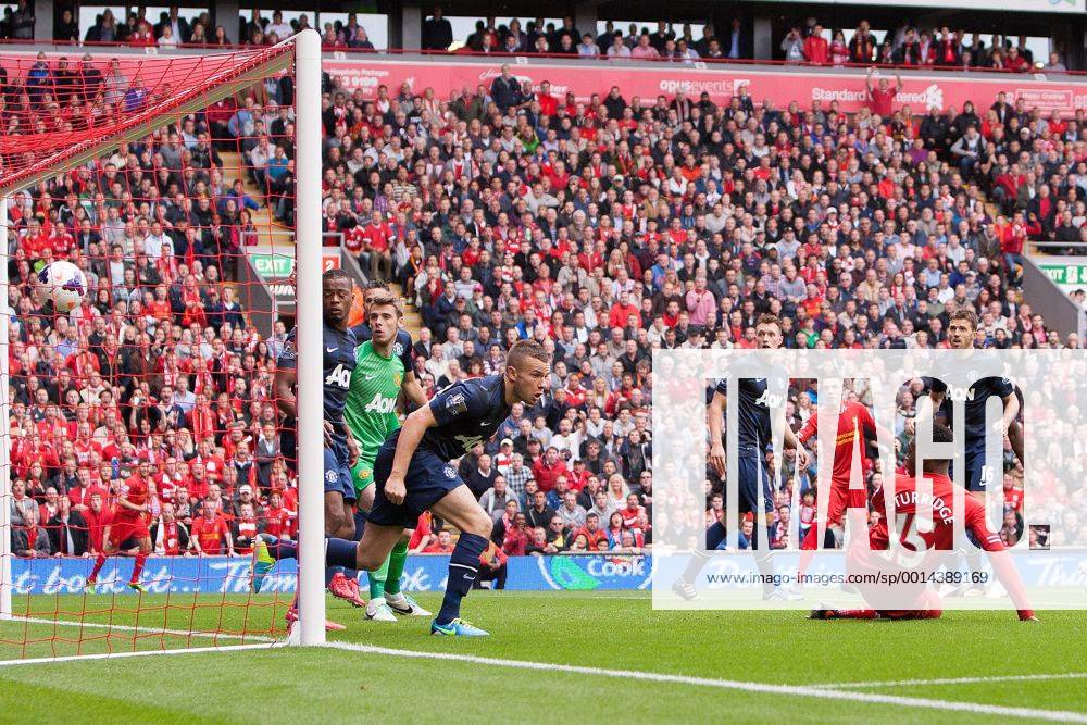 Daniel Sturridge of Liverpool scores the opening goal - Liverpool vs. Manchester United - Barclay s Premier League - Anfield - Liverpool - 01 09 2013 Pic Philip Oldham Sportimage .