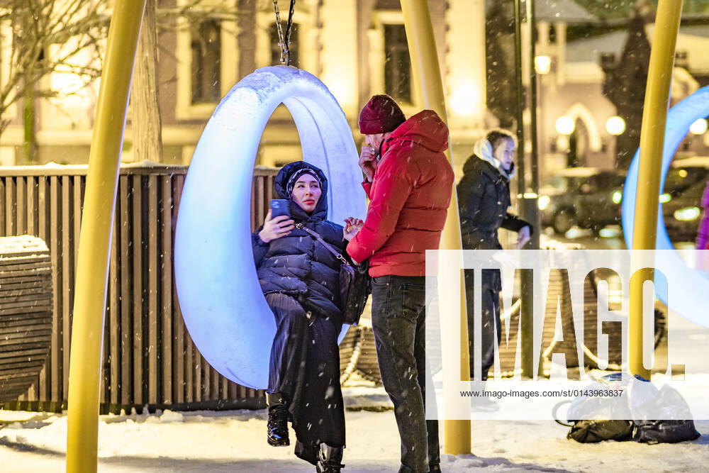 Russia, Moscow. A landscape park by the Paveletskaya Plaza Shopping Mall. KonstantinxKokoshkin