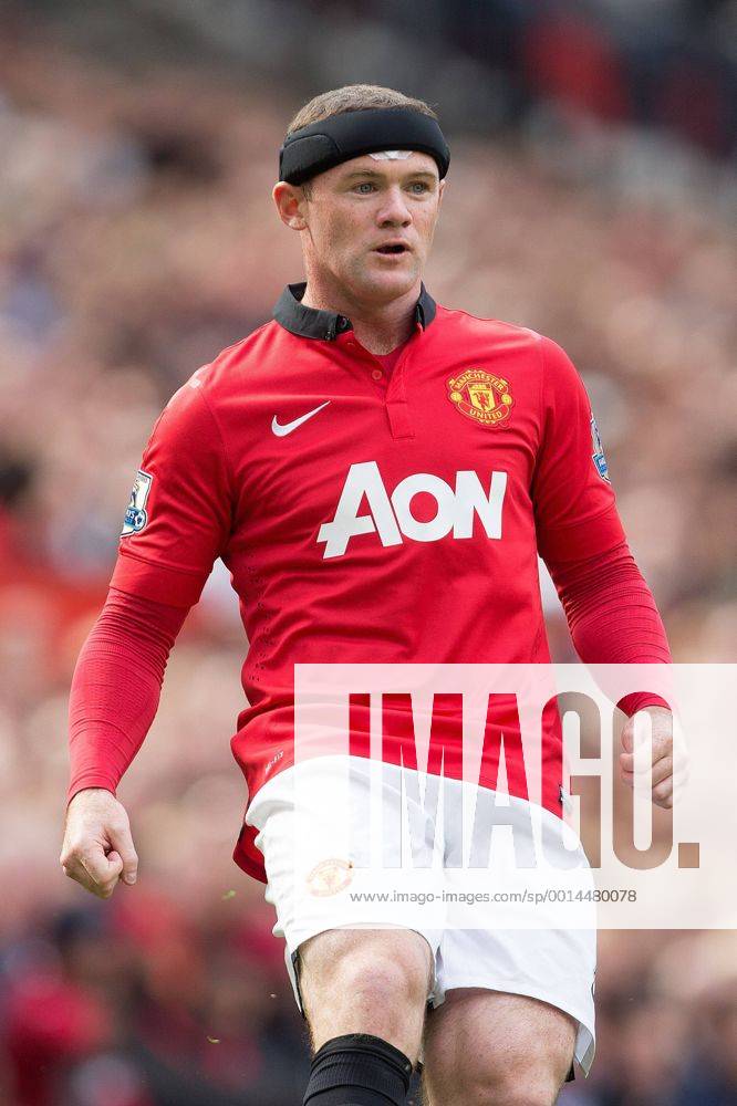 Wayne Rooney of Manchester United (ManU) sports a bandage on his head BPI_MW_Manutd_CPalace_03.jpg . NEDxESPxSWExPOLxCHNxJPN