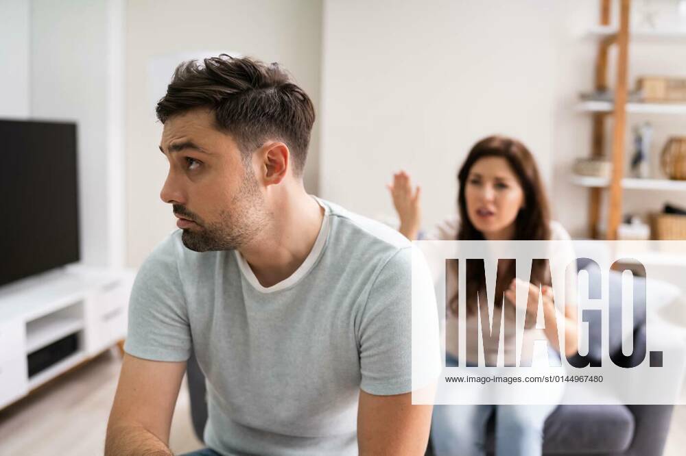Sad Man Arguing Couple Family Divorce model released, Symbolfoto, 26.10.2021,