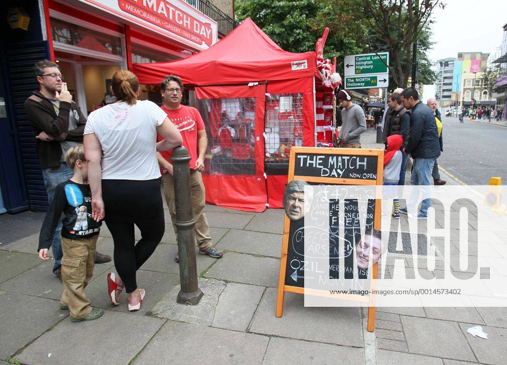 A shop near the Emirates Stadium selling Arsenal memorabilia Arsenal FC London - Barclays Premier League- Emirates Stadium - London - England -22 09 2013 - .