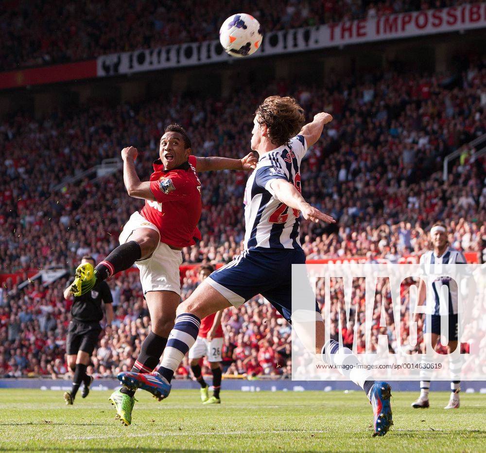 Anderson of Manchester United strikes at goal - Manchester United vs. West Bromwich Albion - Barclay s Premier League - Old Trafford - Manchester - 28 09 2013 Pic Philip Oldham Sportimage .