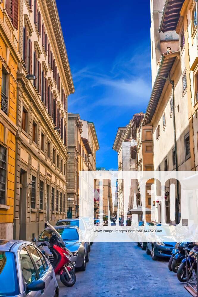 Narrow Street in Florence, 12.10.2020,