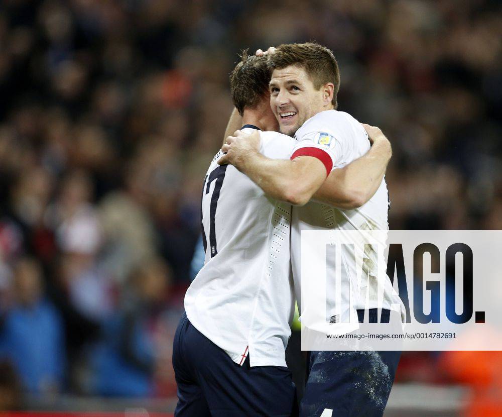 England s Steven Gerrard celebrates at the final whistle England v Poland - 2014 World Cup Qualifier - Wembley - London - England -15 10 2013 - Pic David Klein Sportimage .