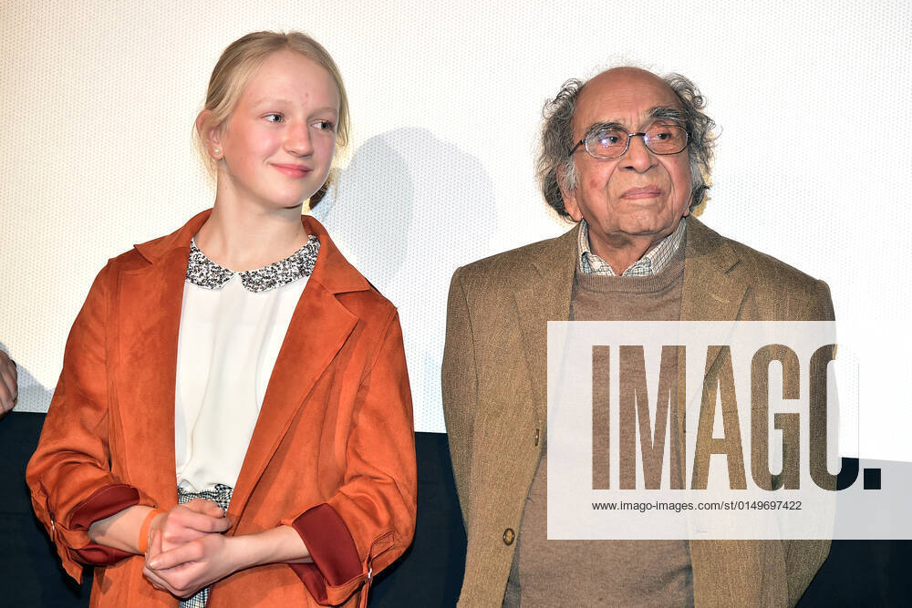 Premiere von TRÄUME SIND WIE WILDE TIGER Irshad Panjatan, Annlis Krischke Ankunft zur Premiere von TRÄUME SIND WIE WILDE TIGER am 02.02.2022.20206 Photopress Mueller