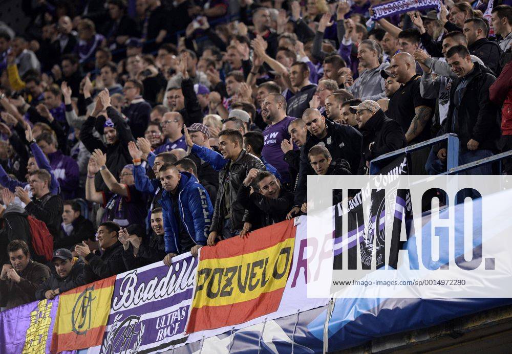 Champions League match between Atletico Madrid. In this picture, fans of Madrid. AGUADOx HUNxONLY