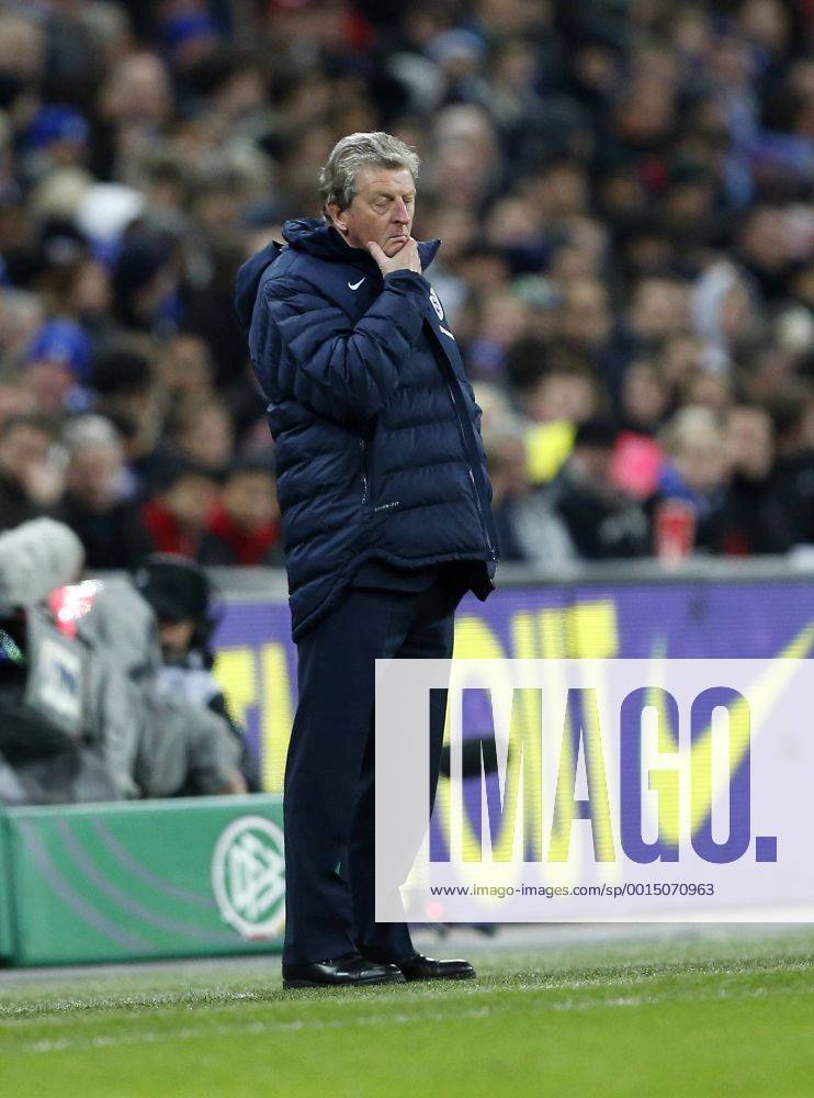 England s Roy Hodgson looks on dejected England v Germany - International Friendly - Wembley England -19 11 2013 - Pic David Klein Sportimage .