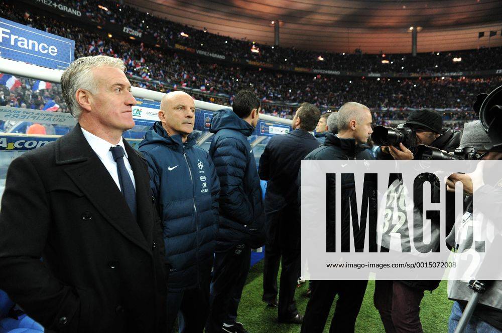 Didier Deschamps (entraineur -selectionneur France) Guy Stephan (entraineur adjoint France) photographes FOOTBALL : France vs Ukraine - Barrages CDM 2014 - 19 11 2013 N.LeGouic FEP Panoramic