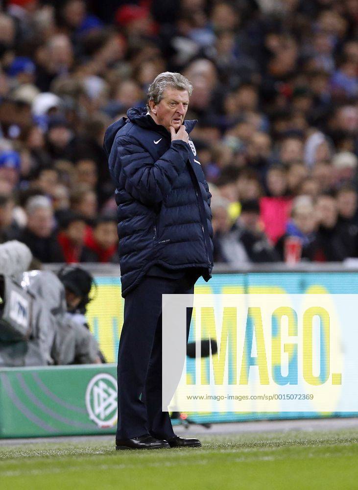 England s Roy Hodgson looks on dejected England v Germany - International Friendly - Wembley England -19 11 2013 - Pic David Klein Sportimage .