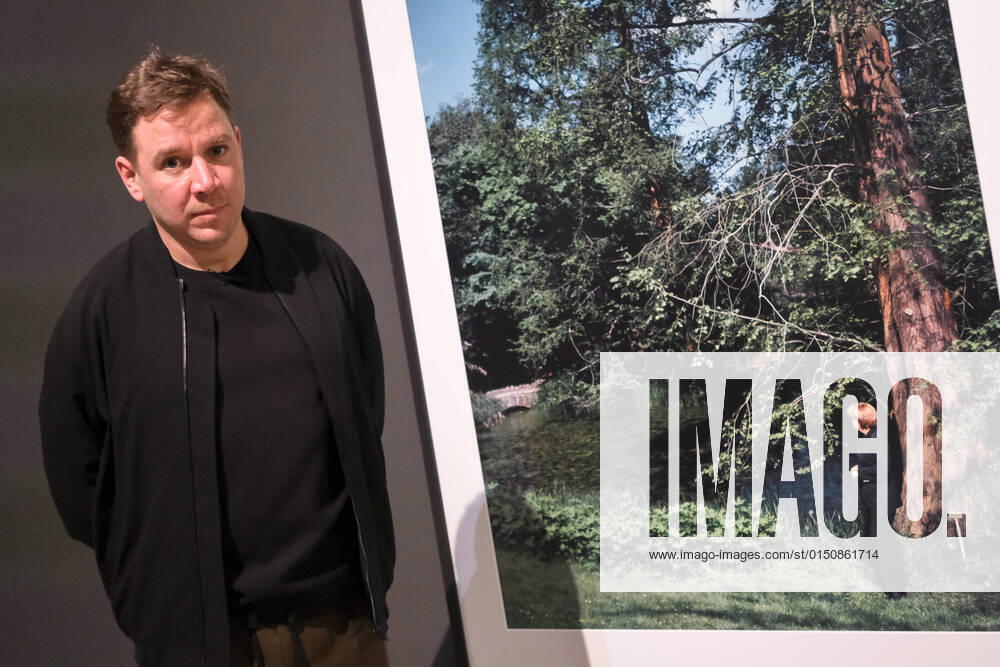 Frankfurt am Main, DEU, Ausstellung des Fotokuenstlers Andreas Muehe im Staedel Museum, bis zum 19. Juni 2022. Gezeigt werden Stories of Conflict, verschiedene Werkzyklen.