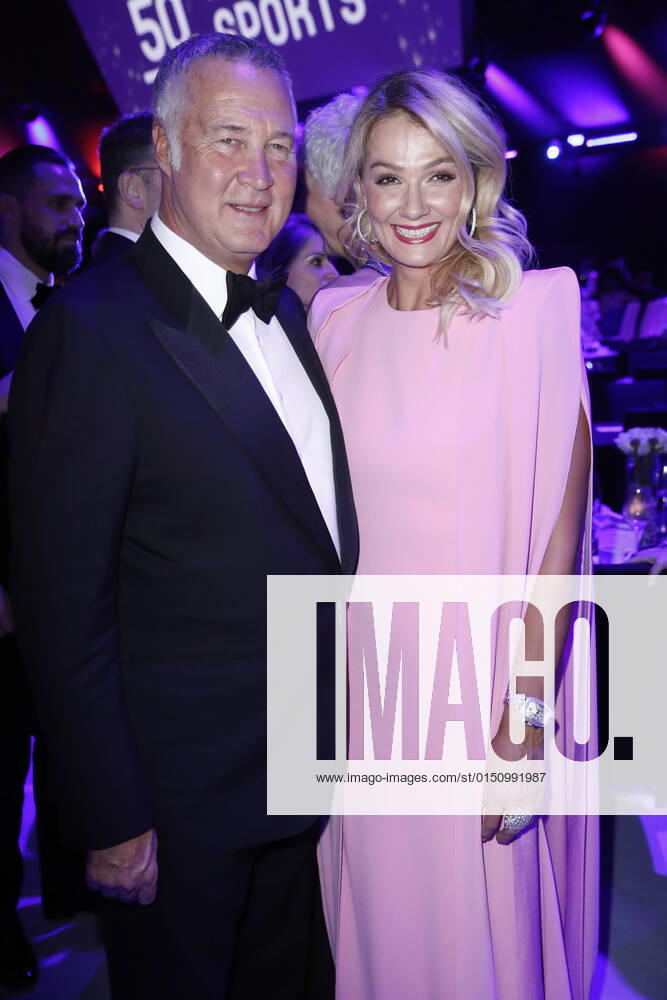Franziska van Almsick mit Ehemann Jürgen B. Harder 50. Ball des Sports am 1. Februar 2020 im RheinMain CongressCenter in Wiesbaden