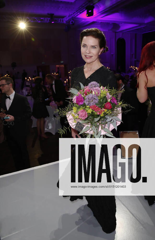 Gudrun Landgrebe 2. Gloria Deutscher Kosmetikpreis am 27. März 2015 im Hilton Hotel in Düsseldorf