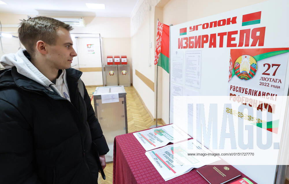 A man visits polling station No 5 ahead of the start of early voting in the 2022 Belarusian constitutional referendum, which is scheduled for February 27. Alexander Khitrov BelTA TASS TS124EA5