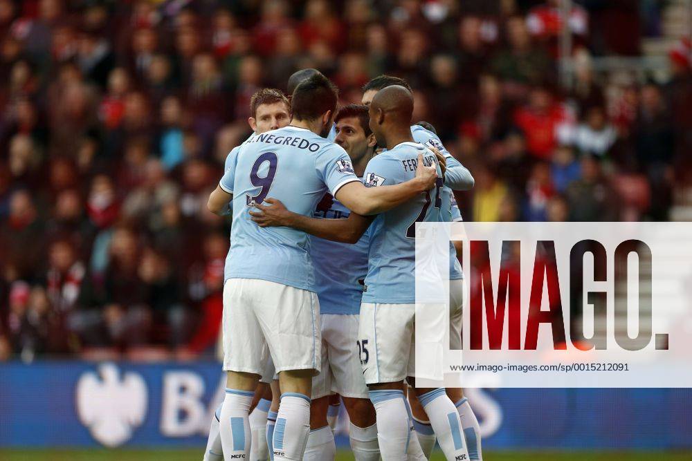 Manchester City s Sergio Kun Aguero celebrates scoring his sides opening goal Southampton v Manchester City - Premier League - St Mary s - Southampton - 07 12 2013 - Pic David Klein Sportimage .