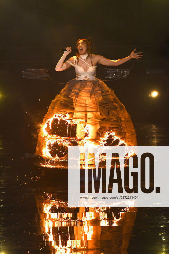 EUROVISION AUSTRALIA FINAL, Jaguar Jonze is seen performing the song Little Fires during the Eurovision Australia Decides 2022 final at the Gold Coast Convention and Exhibition Centre on the Gold Coast, Saturday, February 26, 2022. ( NO ARCHIVING, , NO USE IN BOOKS WITHOUT CONSENT GOLD COAST QLD AUSTRALIA
