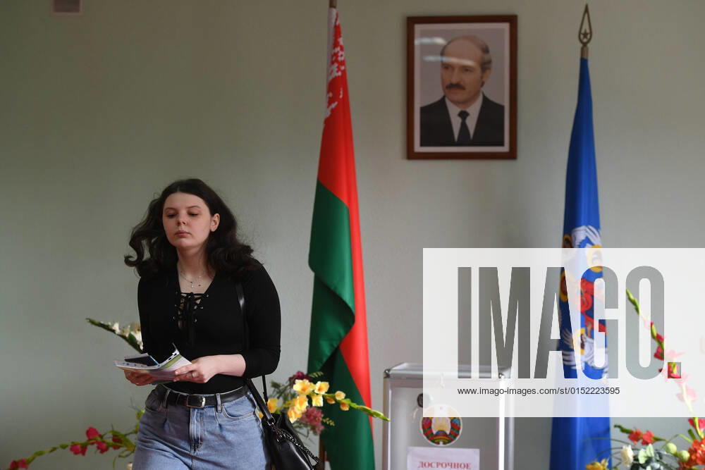Belarus Constitutional Referendum 8127117 26.02.2022 A woman casts her ballot during an early voting in a referendum on amendments to the Belorussian constitution at a polling station in Minsk, Belarus. Early voting takes place from February 22 to 26. The main voting day for the referendum is the 27th of February. Alexandr Kryazhev Sputnik Minsk Belarus