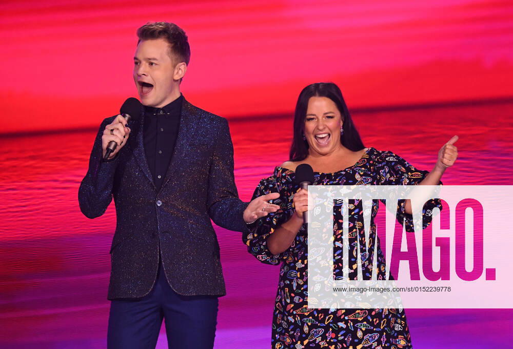 EUROVISION AUSTRALIA FINAL, Host s Joel Creasey (left) and Myf Warhurst (right) are seen during the Eurovision Australia Decides 2022 final at the Gold Coast Convention and Exhibition Centre on the Gold Coast, Saturday, February 26, 2022. ( NO ARCHIVING, , NO USE IN BOOKS WITHOUT CONSENT GOLD COAST QLD AUSTRALIA