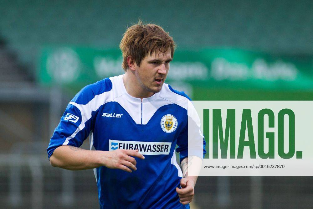 Kevin Pannewitz (Goslarer SC 08) - Regionalliga Nord Punktspiel Saison 2013-2014 VfL Wolfsburg U23 vs. Goslarer SC im Stadion am Elsterweg in Wolfsburg - Einzelbild,Aktion,Deutschland, Fußball, Mann, Männer