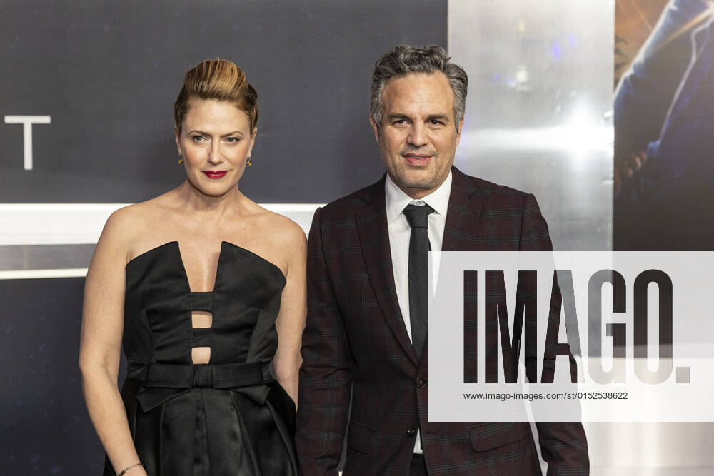 NY: The Adam Project premiere Sunrise Coigney and Mark Ruffalo attend The Adam Project by Netflix premiere at Alice Tully Hall New York New York United States