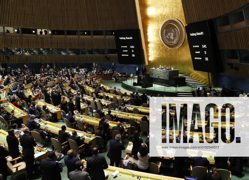 KW09 The results of the vote on a resolution that condemns Russia for the violence in Ukraine and demands an immediate withdrawal appear on the big screens in GA Hall as the Eleventh Emergency Special Session on the Ukraine Russia conflict continues in General Assembly Hall at United Nations Headquarters in New York City on Wednesday, March 2, 2022. The votes ended up 141 in favor, 5 against and 35 abstention. Russian forces are continuing their attempted push through Ukraine from multiple directions. NYP20220302125 JohnxAngelillo