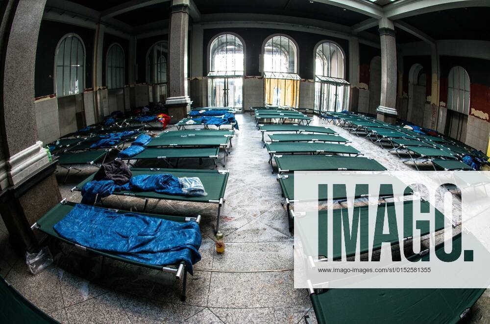 With officially one million externally displaced and many more in Ukraine internally displaced, the European Union has relaxed entry and travel requirements in order to distribute those fleeing the war. The city of Munich, Germany was one of the major destinations for the 2015 refugee crisis and due to this Caritas and the Bahnhofsmission have mobilized to give the refugees information and a short-term place to stay. Currently, many refugees are from Kharkiv and they detail the horrors they say before fleeing their homes. Munich Germany - ZUMAb160 20220304_zbp_b160_009