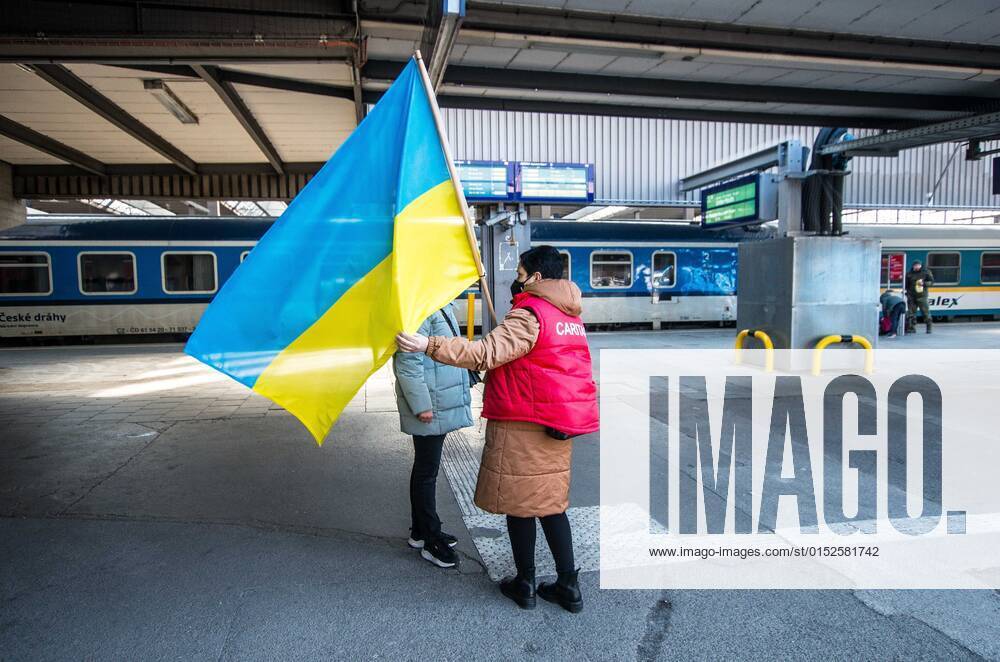 With officially one million externally displaced and many more in Ukraine internally displaced, the European Union has relaxed entry and travel requirements in order to distribute those fleeing the war. The city of Munich, Germany was one of the major destinations for the 2015 refugee crisis and due to this Caritas and the Bahnhofsmission have mobilized to give the refugees information and a short-term place to stay. Currently, many refugees are from Kharkiv and they detail the horrors they say before fleeing their homes. Munich Germany - ZUMAb160 20220304_zbp_b160_001