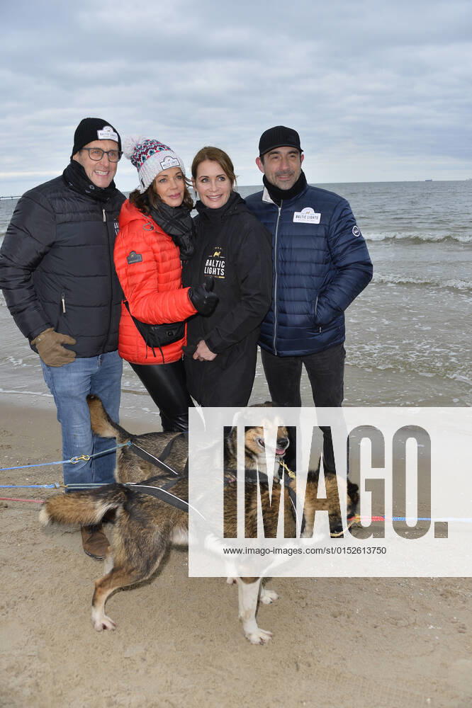 Gerit Kling mit Ehemann Wolfram Becker und Anja Kling mit Ehemann Oliver Haas BALTIC LIGHTS 2022 am 3 Tag auf Usedom am 06. Maerz 2022