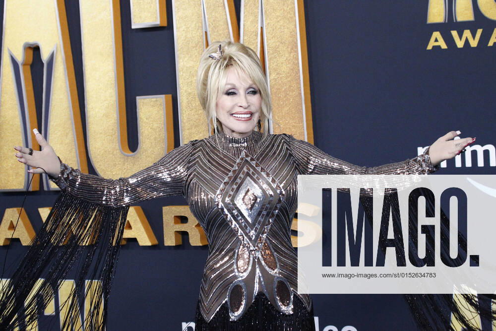 Country singer Dolly Parton arrives for the 2022 Academy of Country Music Awards at Allegiant Stadium in Las Vegas, Nevada on Monday, March 7, 2022. LAV20220307087 JAMESxATOA