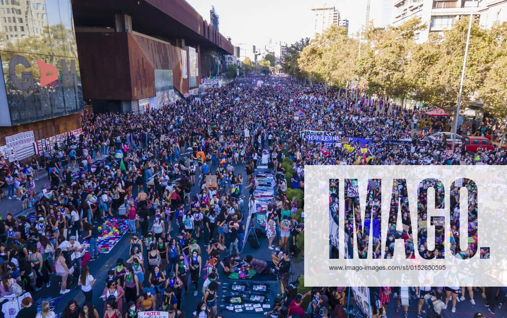 March in commemoration of International Womens Day Marcelo Hernandez Aton Chile, Santiago Chile Aton 588324