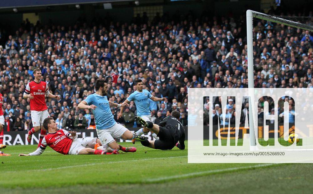 Manchester City s Alvaro Negredo scoring his sides second goal Manchester City vs Arsenal - Premier League - Etihad Stadium - Manchester - England - 14 12 2013 - Pic David Klein Sportimage .