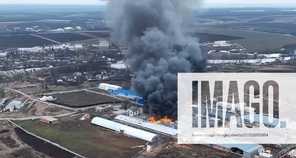 KW10 VIDEO AVAILABLE: CONTACT INFO@COVERMG.COM This drone footage was taken by the 93rd Mechanized Brigade of the Ukrainian Army. They claim it shows the aftermath of a Russian air bomb attack on civilian businesses in Dergachy in Kharkiv region. The factory burning in the footage makes Papa Carlo doors. Where: Kharkiv, Ukraine When: 11 Mar 2022 Credit: Ukrainian Ground Forces Cover Images **. MATERIALS ONLY TO BE USED IN CONJUNCTION WITH EDITORIAL STORY. THE USE OF THESE MATERIALS FOR ADVERTISING, MARKETING OR ANY OTHER COMMERCIAL PURPOSE IS STRICTLY PROHIBITED. MATERIAL COPYRIGHT REMAINS WITH STATED SUPPLIER.**