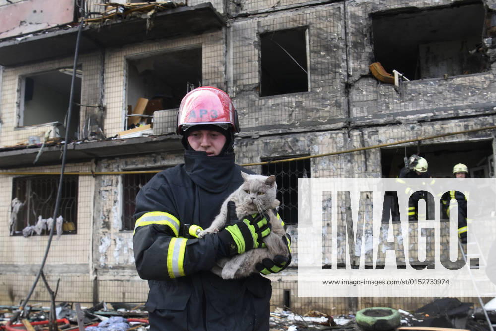 Residential Building That Was Hit By A Shell As Russia s Attack On Ukraine Continues Firefighter carries a cat that was rescued from a flat in residential building which was hit by a shell, as Russia s attack on Ukraine continues, in the Obolon district in Kyiv, Ukraine, March 14, 2022. Kyiv Ukraine