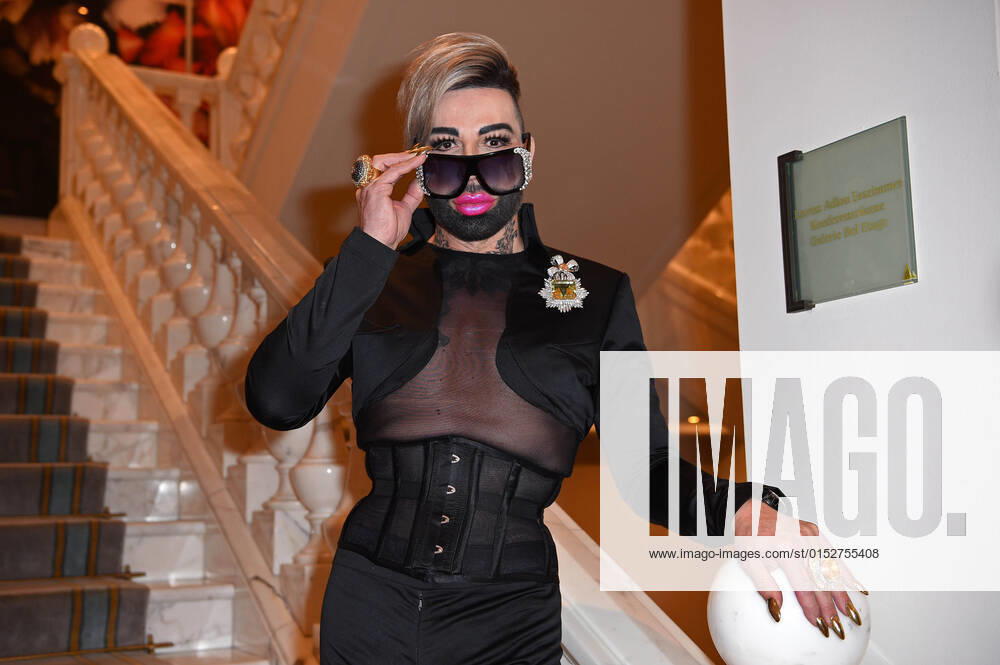 Harald Glööckler bei der Anja Gockel Fashion Show W22 23 Weltgewand(t) im Rahmen der Berlin Fashion Week im Hotel Adlon Kempinski in Berlin am 15.03.2022