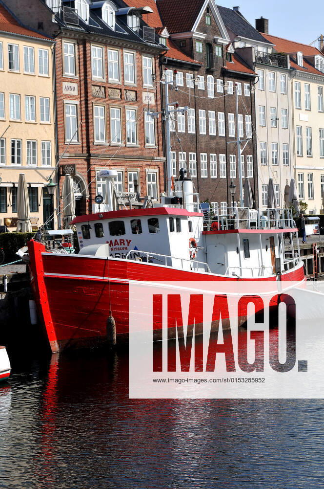 Copenhagen Denmark.22 March 2022 .Torits enjoy sun shine weather boat cruising enjoy food and drinks at cafe adn bars and restaurant on Nyhavn canal in danish capital. (Photo..Francis Dean Dean Pictures)