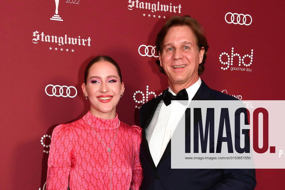 Lucie Heinze und ihr Vater Thomas Heinze beim Gala Spa Award am 26.03.2022 im Stanglwirt in Kitzbuehel Gala Spa Awards 2022 in Kitzbuehel