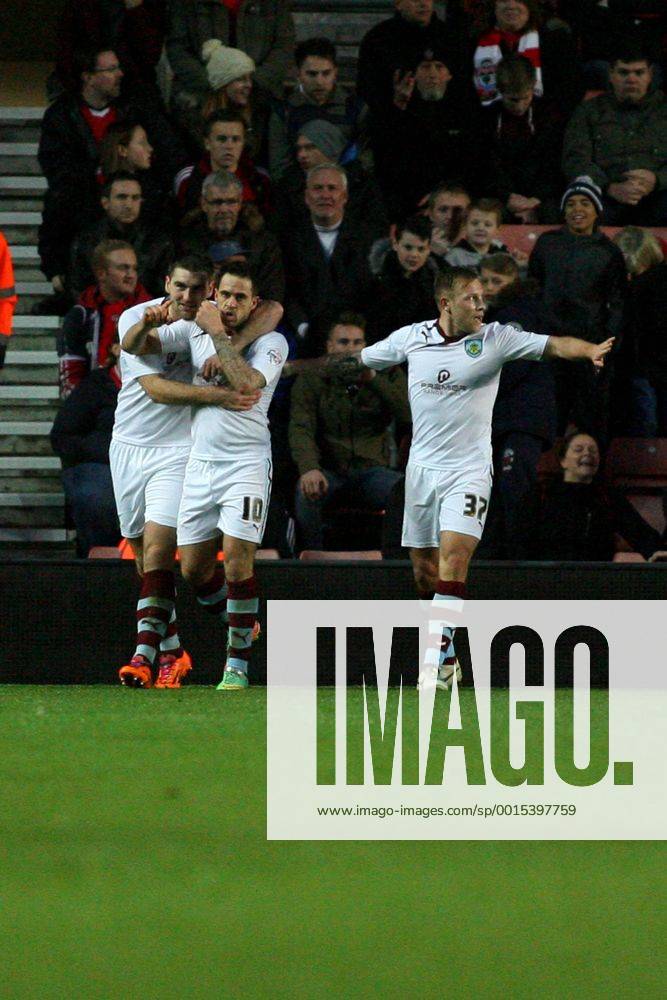 Football - 2013 2014 FA Cup - Third Round: Southampton vs. Burnley Danny Ings of Burnley celebrates his equaliser at St Mary s Stadium Southampton Colorsport Shaun Boggust