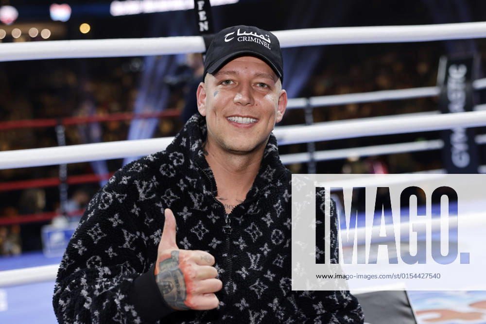 Youtuber MontanaBlack Monte beim Joyn Event The Great Fight Night in der Lanxess-Arena. Köln, 02.04.2022 NRW Deutschland