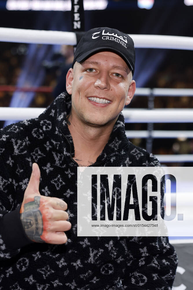 Youtuber MontanaBlack Monte beim Joyn Event The Great Fight Night in der Lanxess-Arena. Köln, 02.04.2022 NRW Deutschland