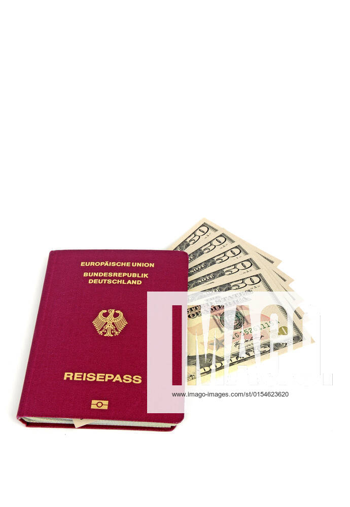 Reisepass der Bundesrepublik Deutschland mit mehreren 50-Dollarscheinen passport of the Federal Republic of Germany with several 50 Dollar bills BLWS665168