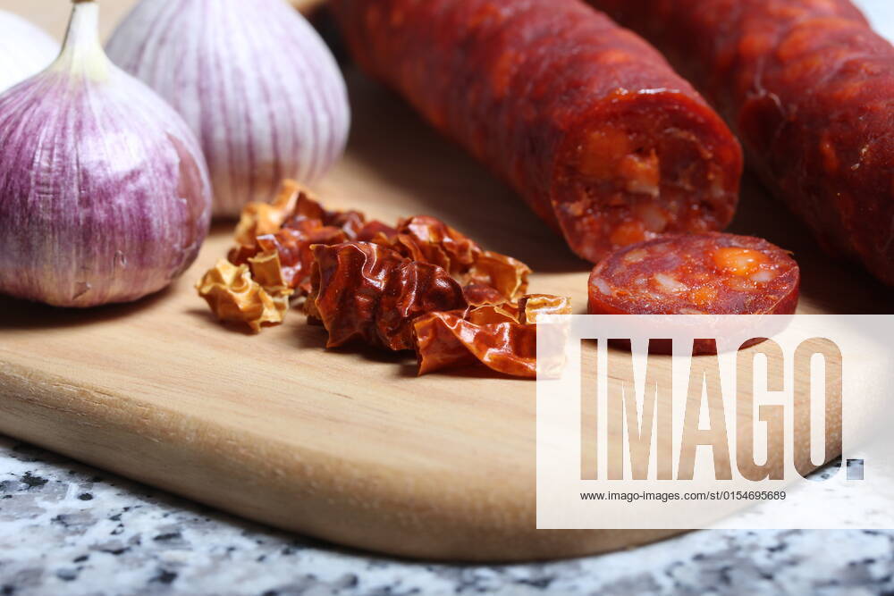 Chorizo , 2939977.jpg, appetizer, background, buffet, chorizo, close-up, cooking, cuisine, culinary, cut, eat, fat, food, gastronomy, gourmet, lunch, meat, peppered, pork, red, restaurant, sausage, sliced, slices, smoked, spain, spanish, spiced, pepper, garlic, wood, chillie,