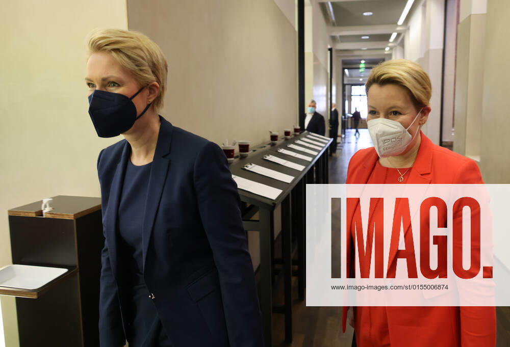 Bundesrat 08.04.2022, Germany, Berlin ,Bundesrat, Ministerpraesidentinnen, Manuela Schwesig und Franziska Giffey Berlin Berlin Germany