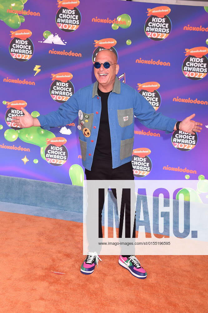 SANTA MONICA, CA - APRIL 9: Howie Mandel at the 2022 Nickelodeon Kids Choice Awards at the Barker Hangar in Santa Monica, California on April 9, 2022.