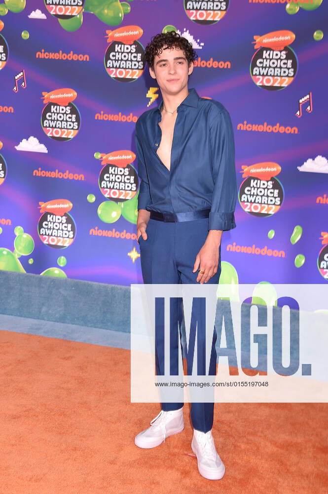 SANTA MONICA, CA - APRIL 9: Joshua Bassett at the 2022 Nickelodeon Kids Choice Awards at the Barker Hangar in Santa Monica, California on April 9, 2022.
