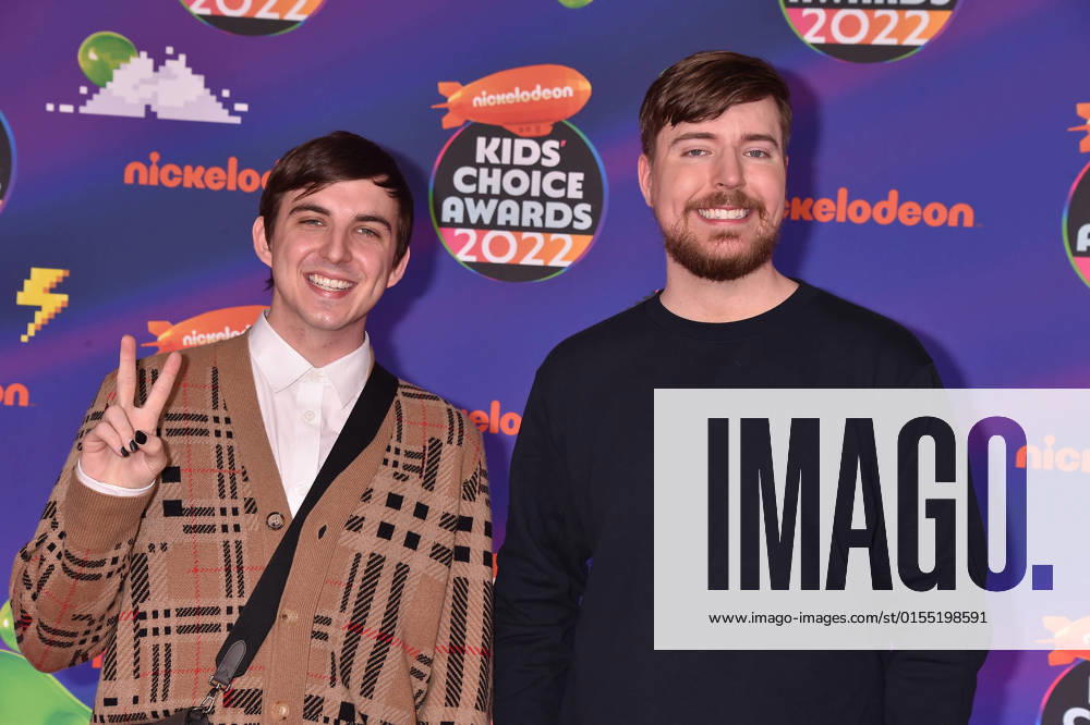 SANTA MONICA, CA - APRIL 9: Chris Tyson and MrBeast at the 2022 Nickelodeon Kids Choice Awards at the Barker Hangar in Santa Monica, California on April 9, 2022.