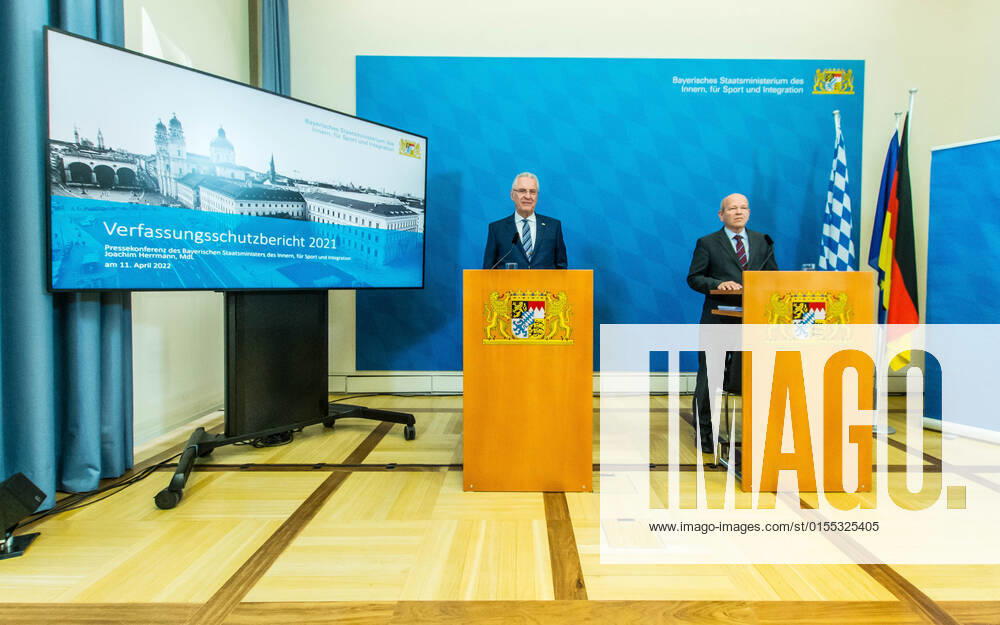 BURKHARD KOERNER (Burkhard Ko¶rner) Praesident of the Bavarian Verfassungsschutz with JOACHIM HERRMANN, Interior Minister of the State of Bavaria. The Bavarian Verfassungsschutz (Secret Service, Office for the Protection of the Constitution) released the 2021 report detailing threats to the state of Bavaria and the country. Over the past years, conspiracy theorists, new age and wellness extremists, right-extremists, and various enemies of democracy have taken a leading role against the German state and society, with imagery such as the August 2020 storming of the Reichstag and May 2020 3,000 Corona rebels demonstrating at Marienplatz in Munch associated with it. Numerous participants in that st - ZUMAb160 20220411_zbp_b160_047