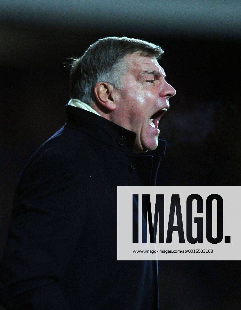 Football - 2013 2014 Capital One League Cup - Semi-Final: West Ham United vs. Manchester City West Ham s manager Sam Allardyce at Upton Park. COLORSPORT ANDREW COWIE