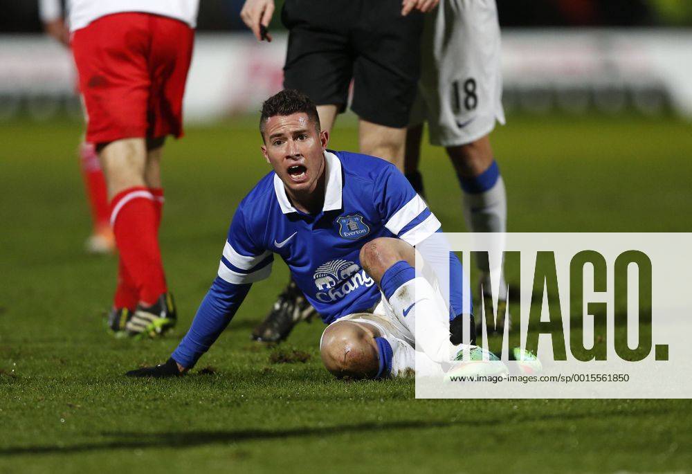Everton s Bryan Oviedo looks on in shock as he breaks his ankle Stevenage vs Everton - FA Cup Fourth Round - Broadhall Way- Stevenage - England - 25 01 2014 - .