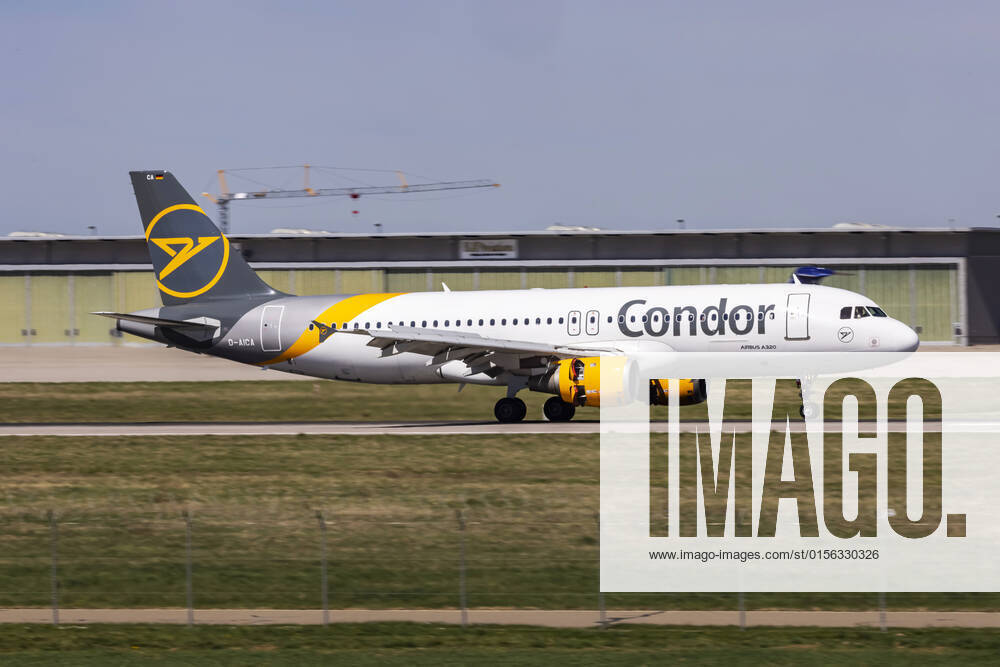 Flughafen Stuttgart STR EDDS. Manfred Rommel Airport mit Flugzeug bei der Landung. LUFTFAHRZEUGKENNZEICHEN: D-AICA, CONDOR, AIRBUS A320-200. 18.04.2022: DEU, Deutschland, Baden-Württemberg, Stuttgart.